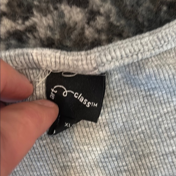 Art Class Light Gray Kids Blouse - Picture 2 of 3